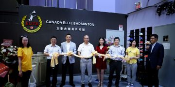 加拿大精英羽毛球俱乐部隆重开业