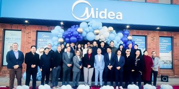全球家电巨头美的加拿大首家旗舰店开幕